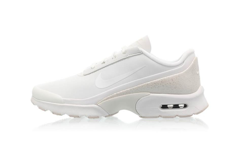 coupon Discriminerend Afstotend Buy Nike's Air Max Jewell in Summit White | Hypebae