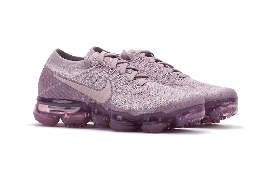 nike air vapormax womens plum fog elemental pink purple sneaker