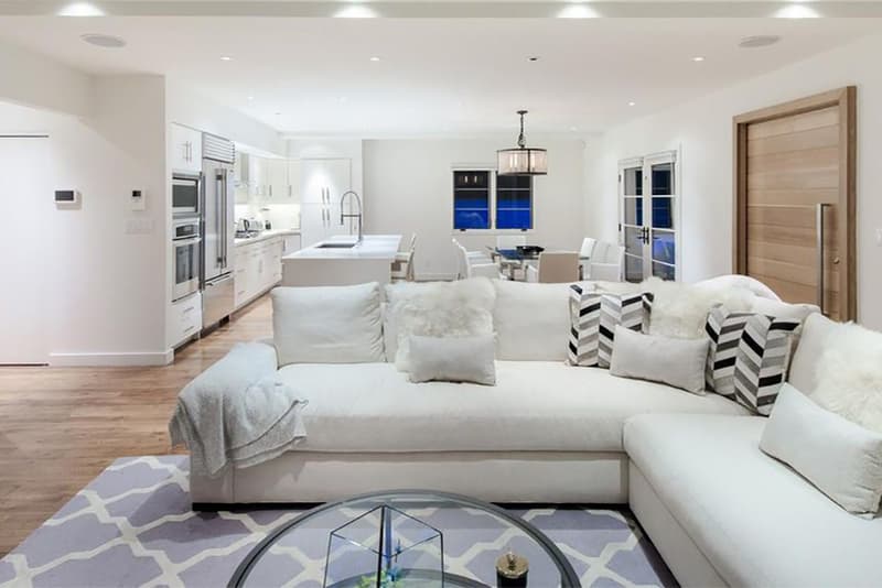 Rihanna house home interior west hollywood rent stay