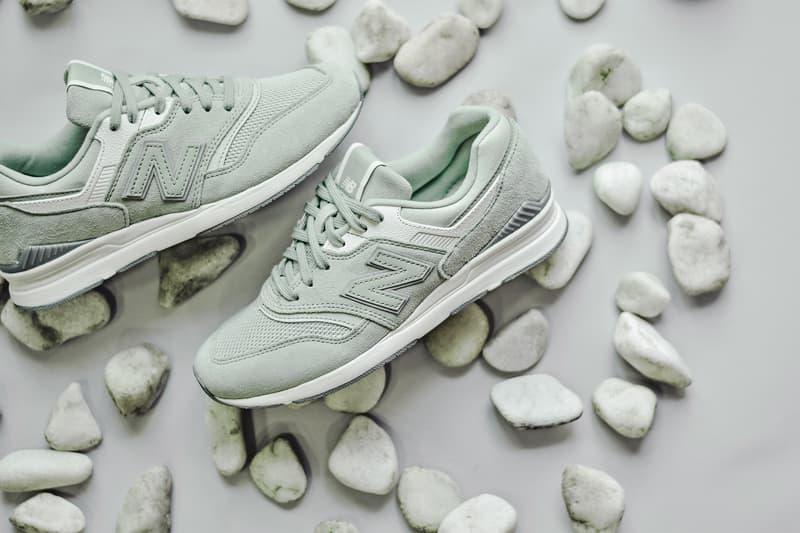 New Balance 697 Pastel Pack Sneakers Silver Mint