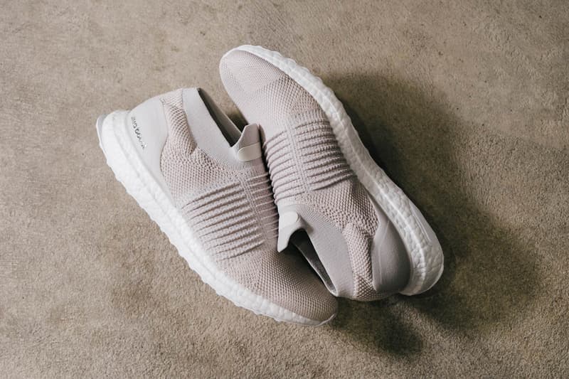 adidas UltraBOOST Laceless Chalk Pearl