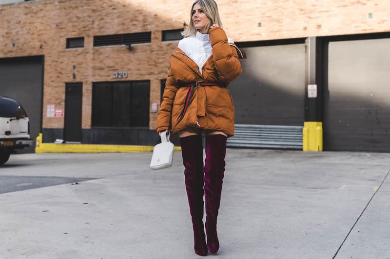 Woman protected ladies from the winter wind 2018 Streetsnaps