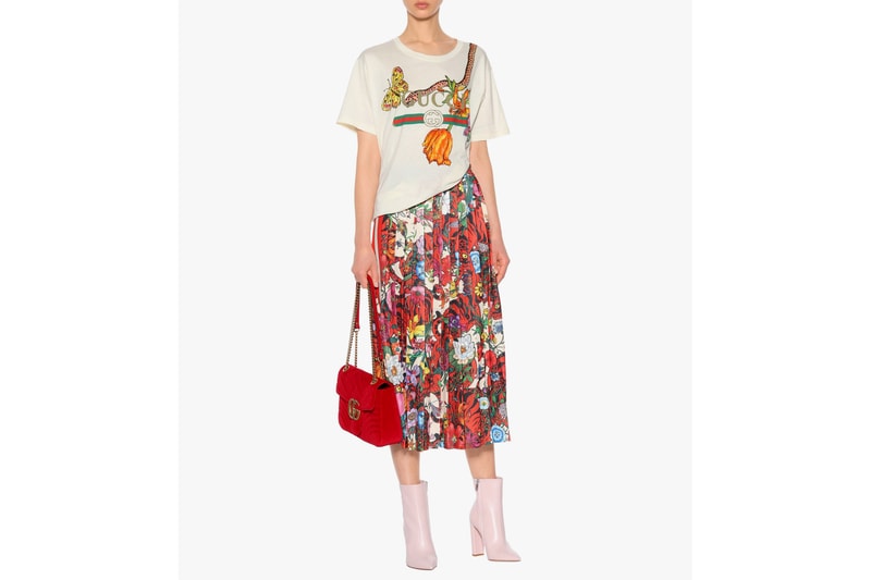 Sale Flower And Butterfly Gucci T Shirt Womens, Gucci Flower Shirt