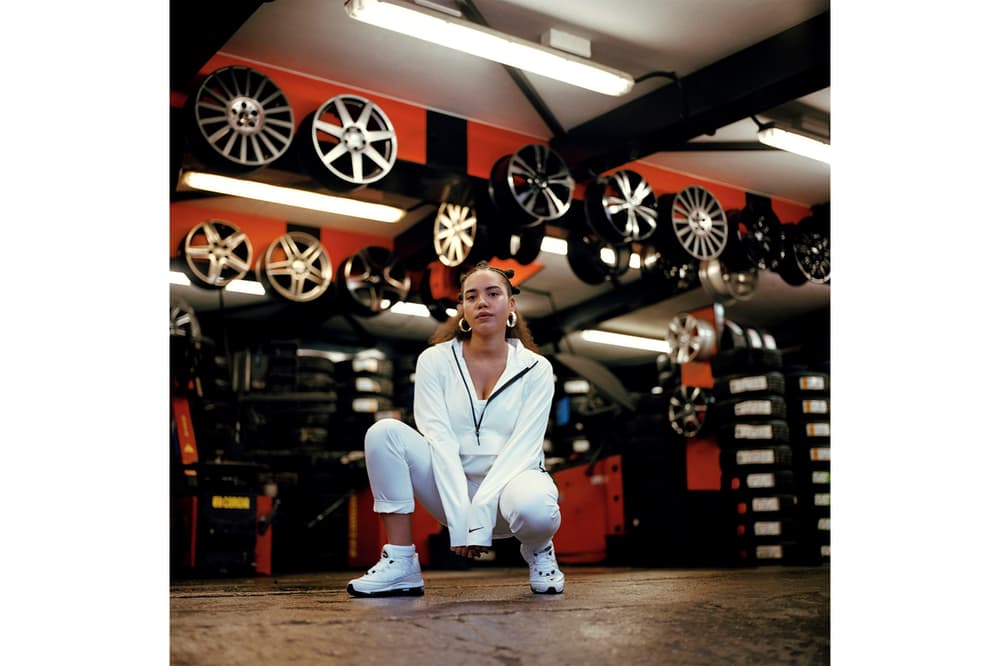 Nike Unveils Women S Air Max 98 Sneaker In White Hypebae Nike Unveils Women S Air Max 98 Sneaker In White Hypebae
