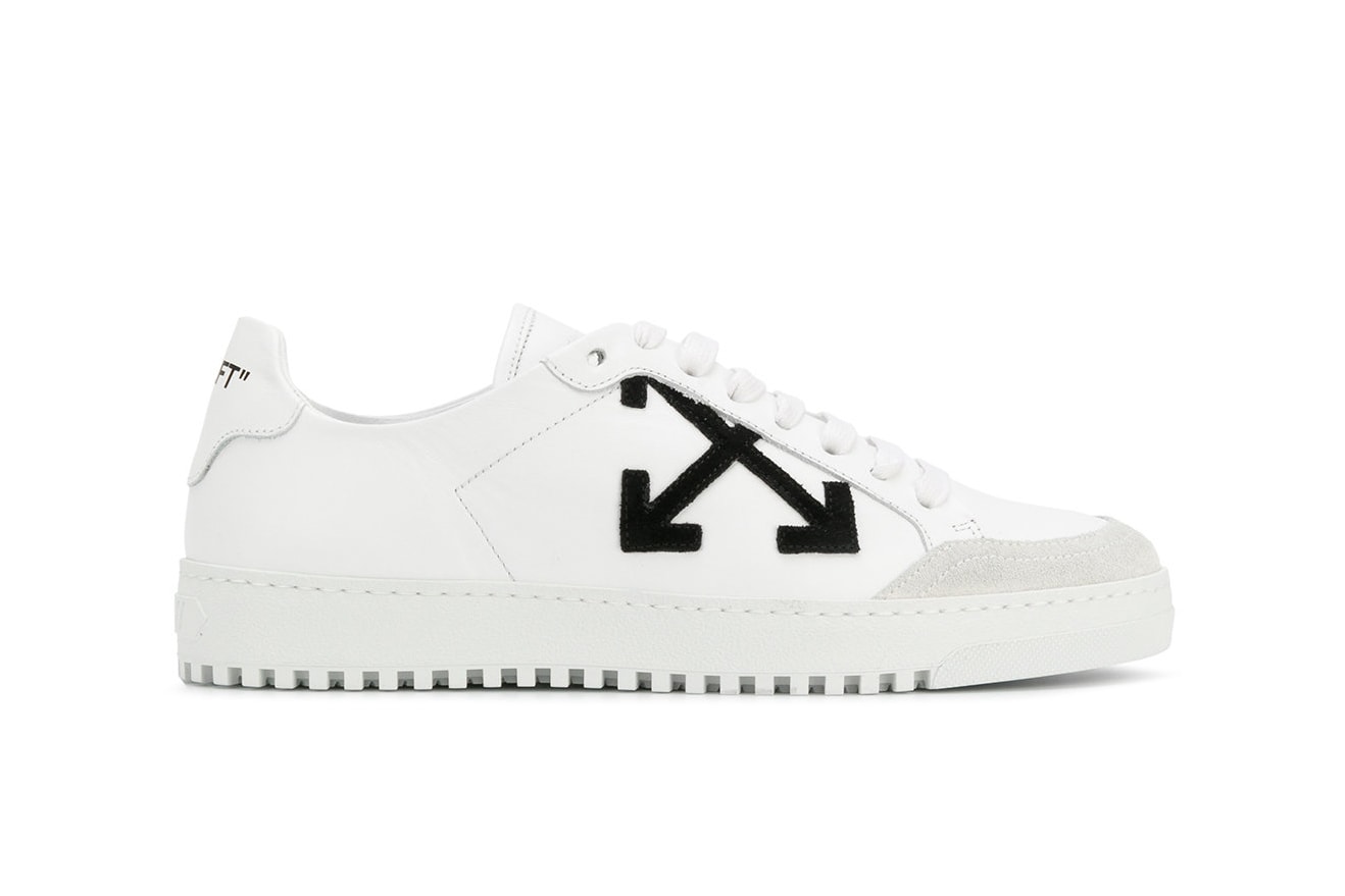 Off-White™ Minimal White Sneakers with Laces Virgil Abloh X Print Pattern Side View Sole