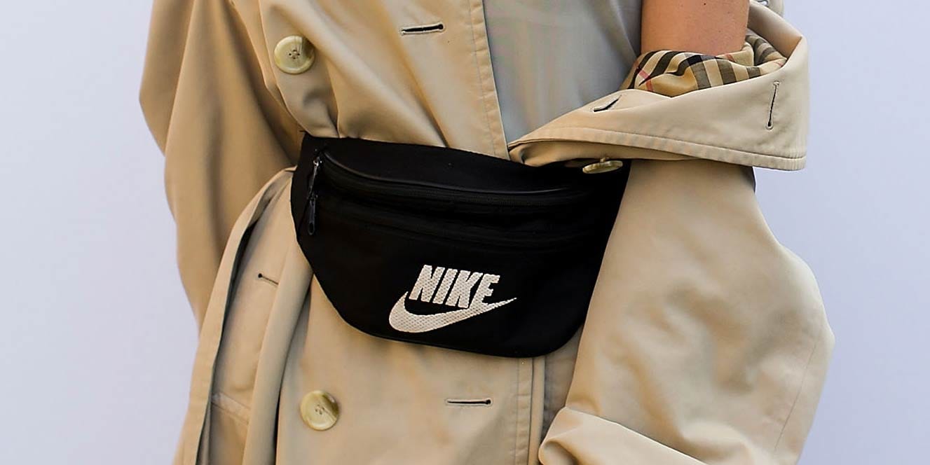 nike fanny pack outfit