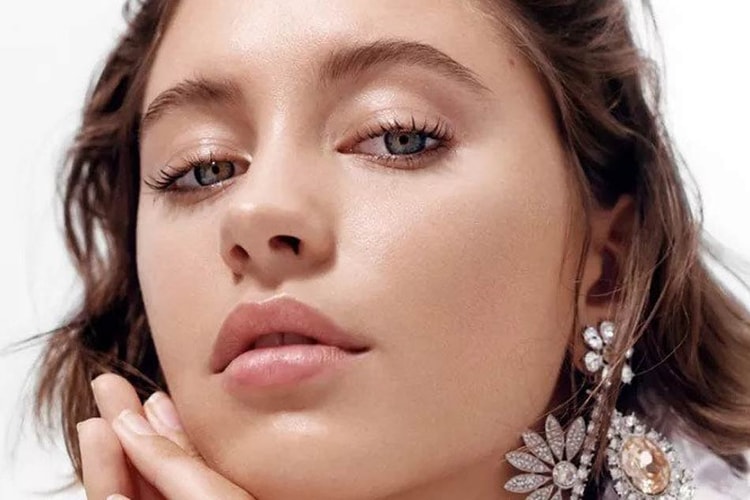 Burberry's New Fresh Glow Gel Stick Is a Concealer & Foundation All-In-One