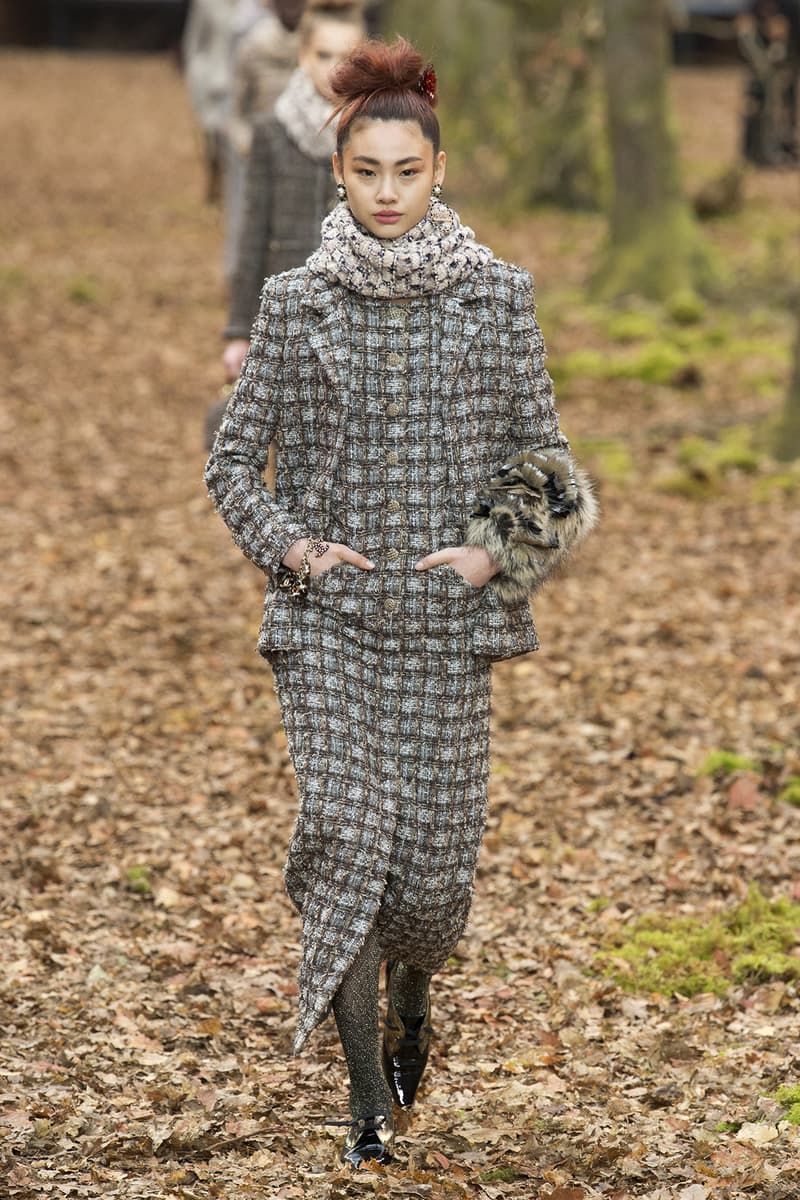 Best Looks From Chanel S Fall Winter 2018 Show Hypebae
