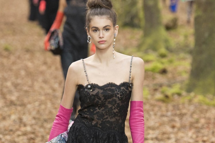 Chanel's Fall/Winter 2018 Collection Is Inspired by the English Countryside