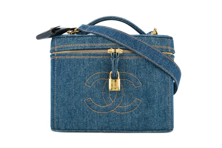 This Vintage Chanel Denim Cosmetics Bag Is a '90s Sweetheart