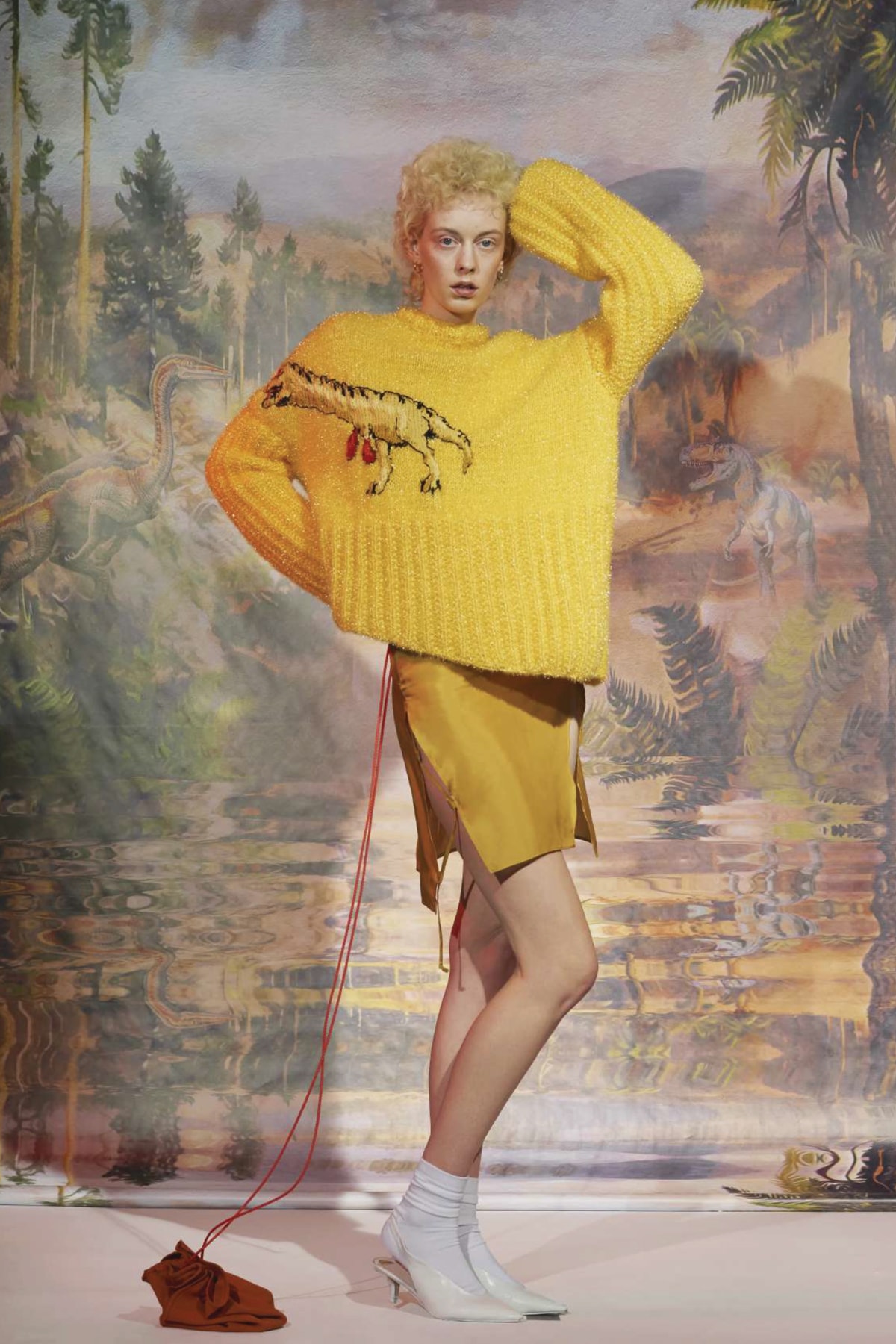 Le Studio Pierre Fall/Winter 2018 Lookbook Sweater Leather Skirt Yellow