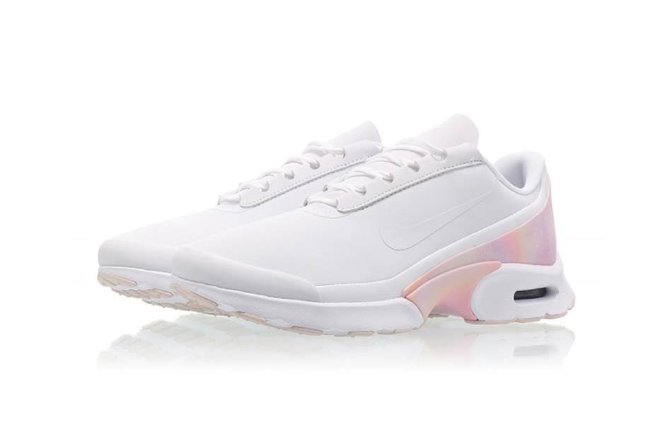 nike air max jewell barely rose