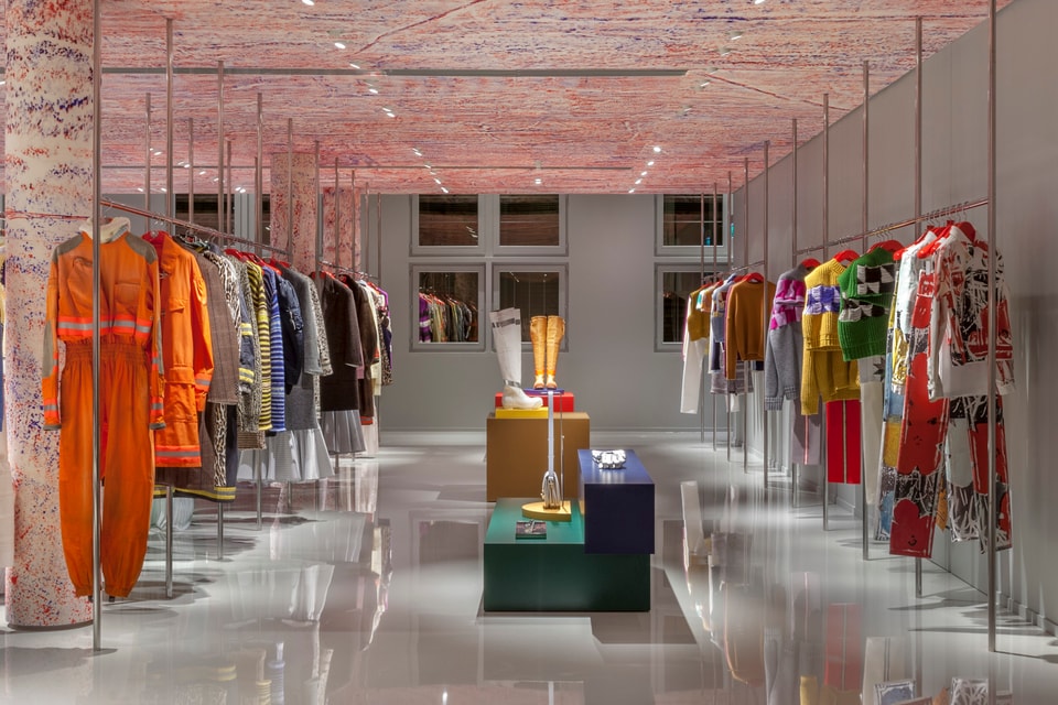 Raf Simons Calvin Klein Opens Paris Headquarters | Hypebae