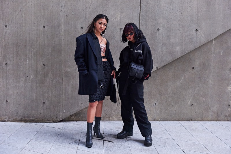 Seoul Fashion Week Fall/Winter 2018 Street Style Streetsnaps Women Streetwear Dior Off-White Nike Air Max 270 ACG Burberry