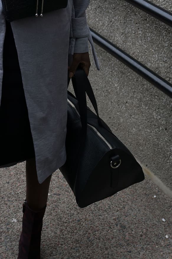 Sonya Lee Spring/Summer 2018 Collection Half Justus Soft Black