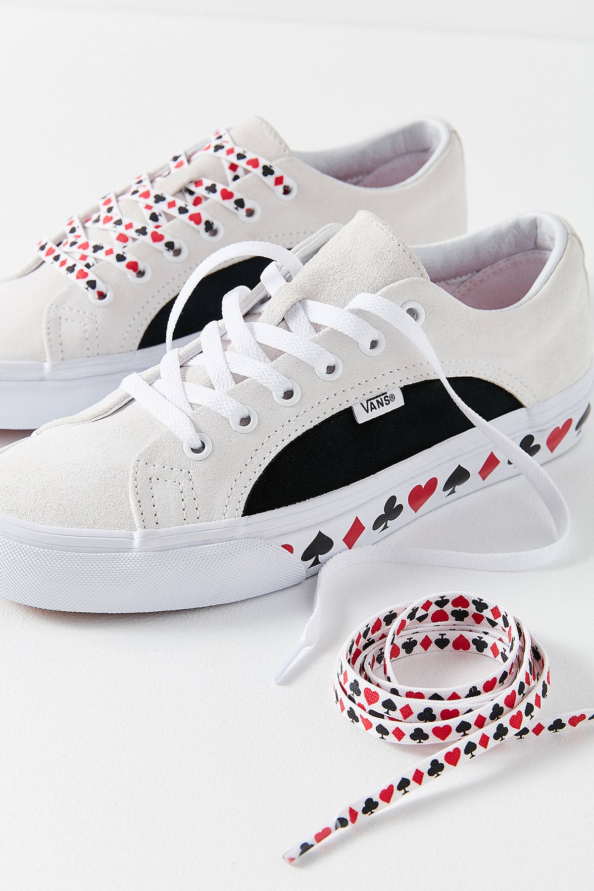 Vans Urban Outfitters Lampin Skin Sneakers Playing Cards Heart Red White Black