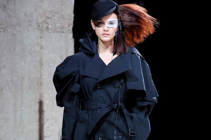 Yohji Yamamoto's Fall/Winter 2018 Show Was An Artful Display of Avant-Garde Outerwear