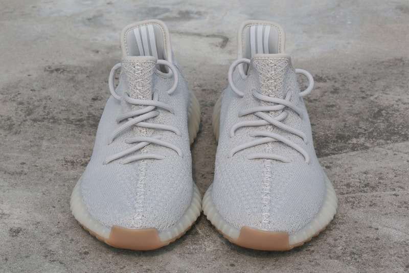 adidas Kanye West YEEZY BOOST 350 V2 Sesame