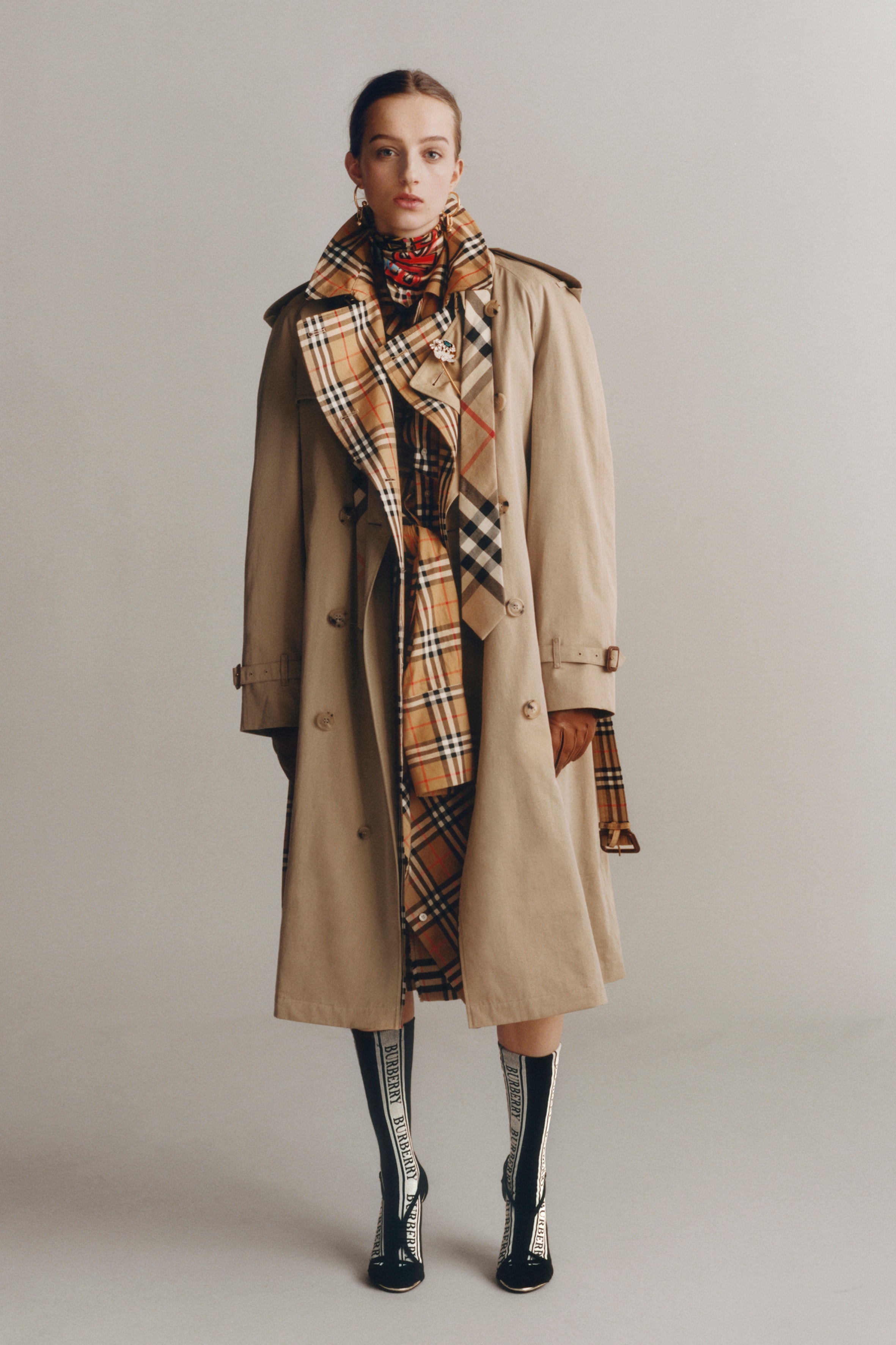 Burberry Iconic Trench Coat Reimagined Beige Nova Check Heritage Check Red White Black Print Jacket
