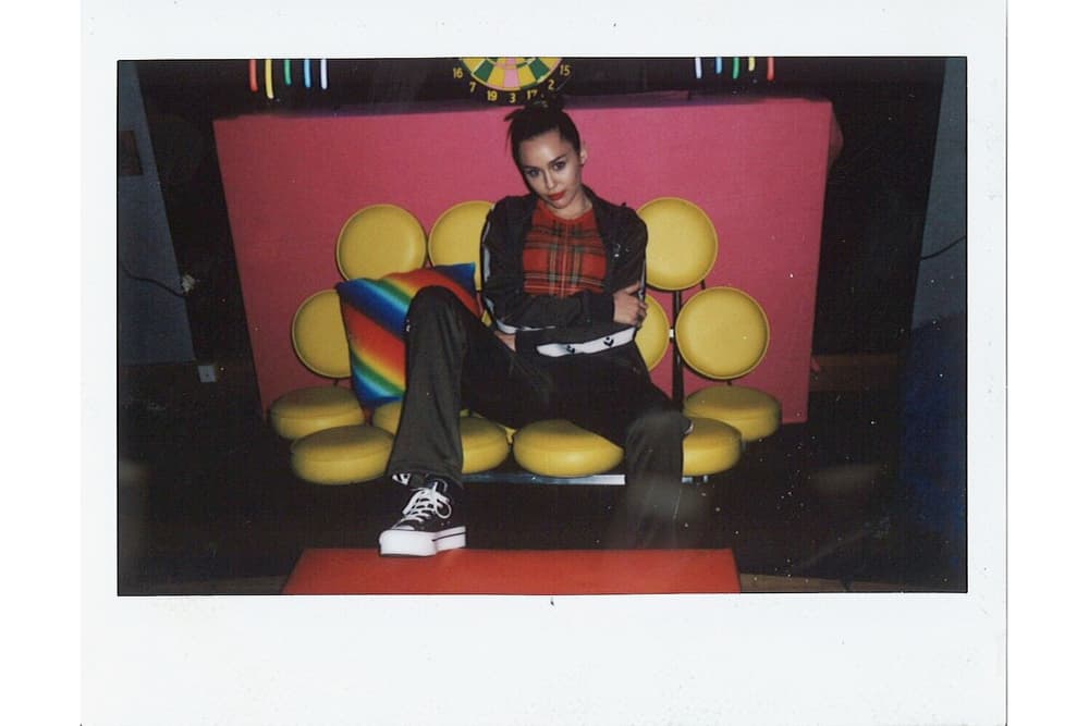 Miley Cyrus Converse Collaboration Release Date Chuck Taylor All Star Silhouette Platform Converse Glitter Pink