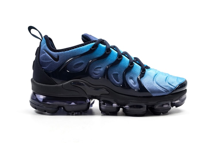Pick up the Nike Air VaporMax Plus In "Obsidian/Photo Blue"