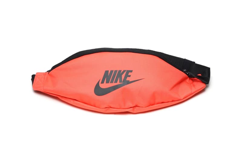 Nike Sportswear Heritage Hip Pack Rush Coral