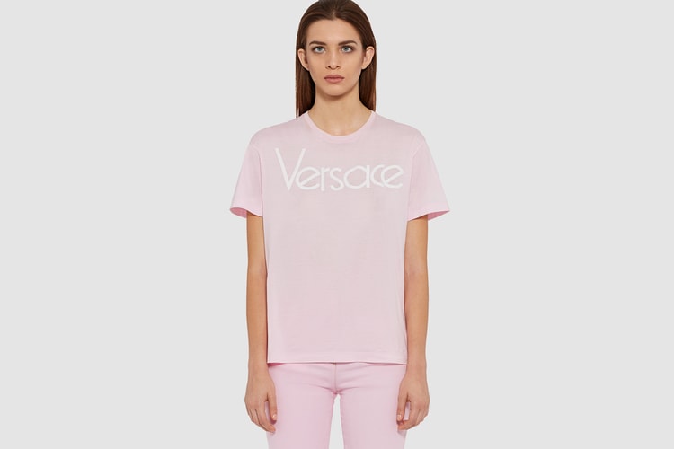 We've Been Eyeing Versace's Vintage Logo Pink T-Shirt