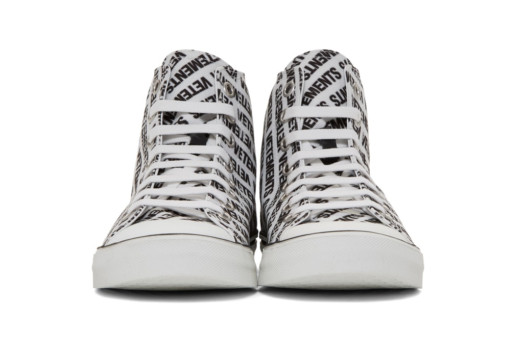 Vetements all-over logo canvas high-top sneakers - VETEMENTS
