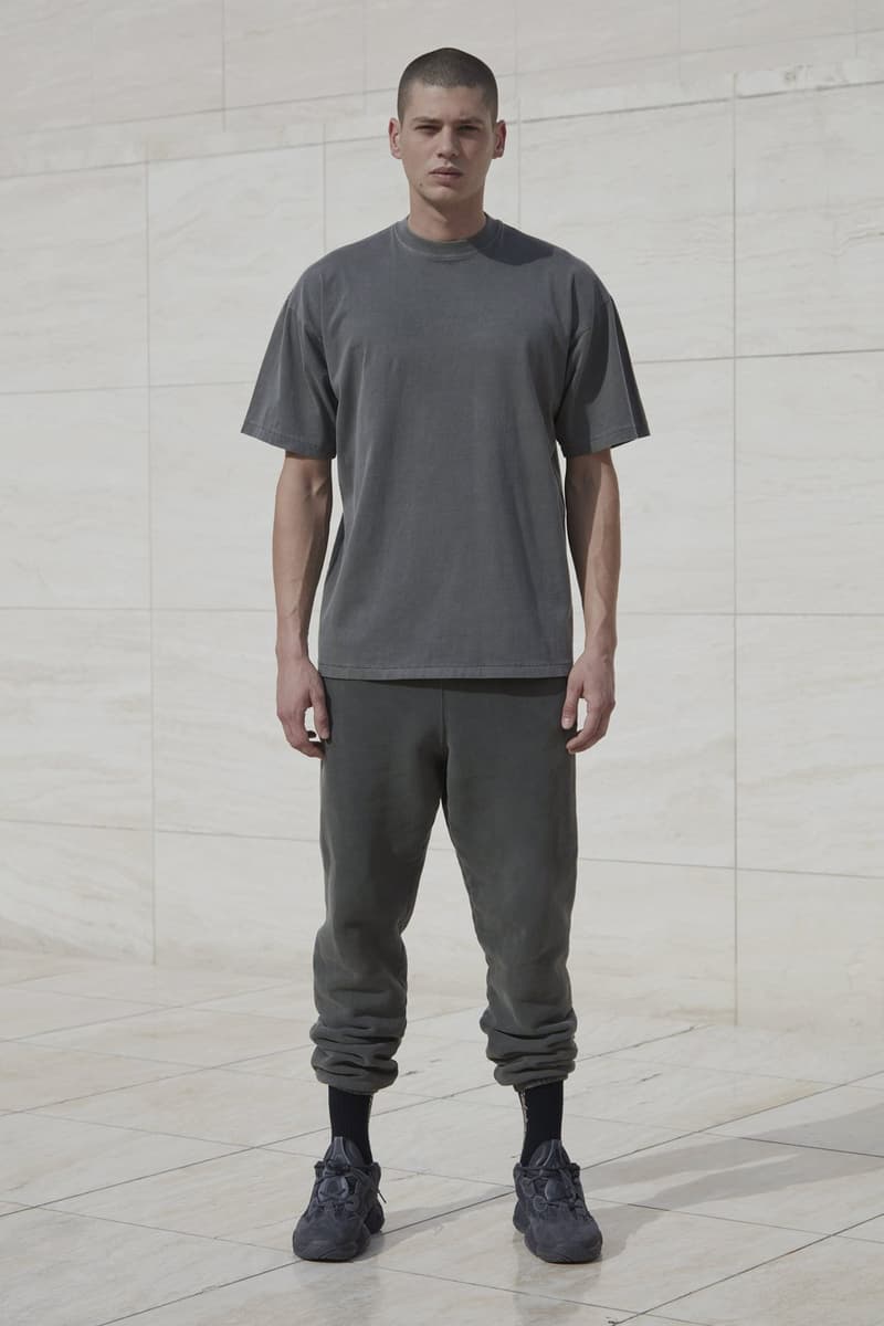 YEEZY Season 6 Classic T-Shirt Gravel