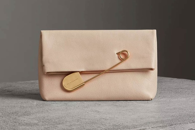 Burberry's Pin Clutch Is a Neutral Beauty
