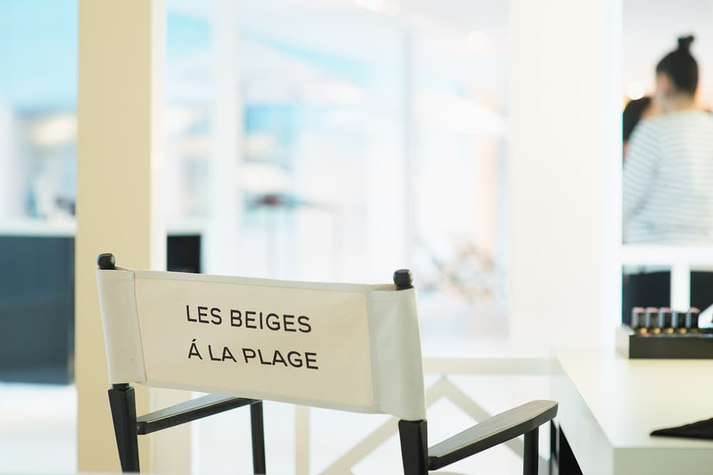 Chanel Beauty Lipsticks LES BEIGES À LA PLAGE Vancouver Pop-Up Store Makeup Holt Renfrew Lounge Chair