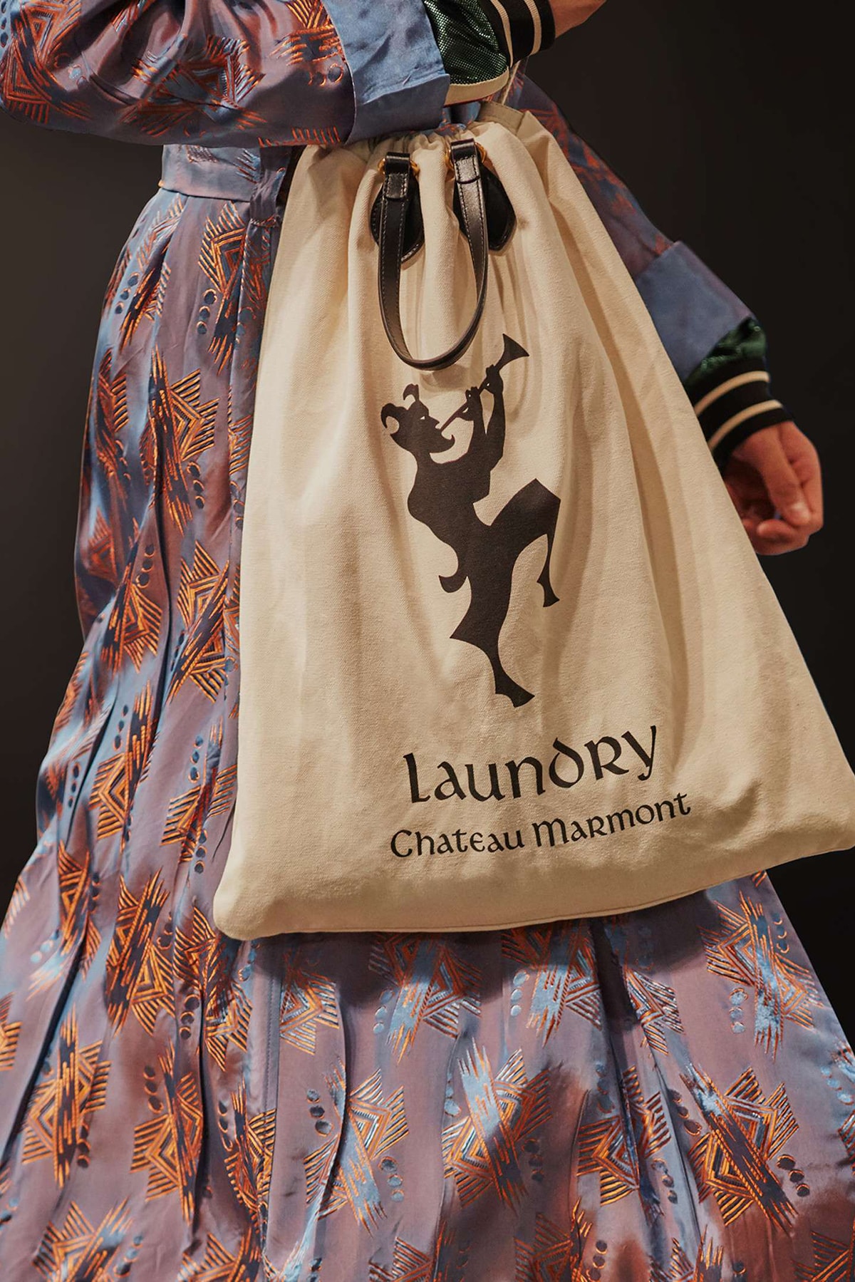 Gucci Cruise 2019 Runway Details Laundry Bag Canvas