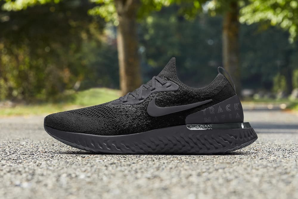 NIke Epic React Flyknit with |
