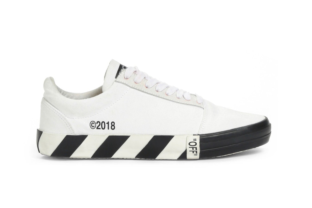 Off-White Fall Winter 2018 Vulc Low-Top Sneakers White
