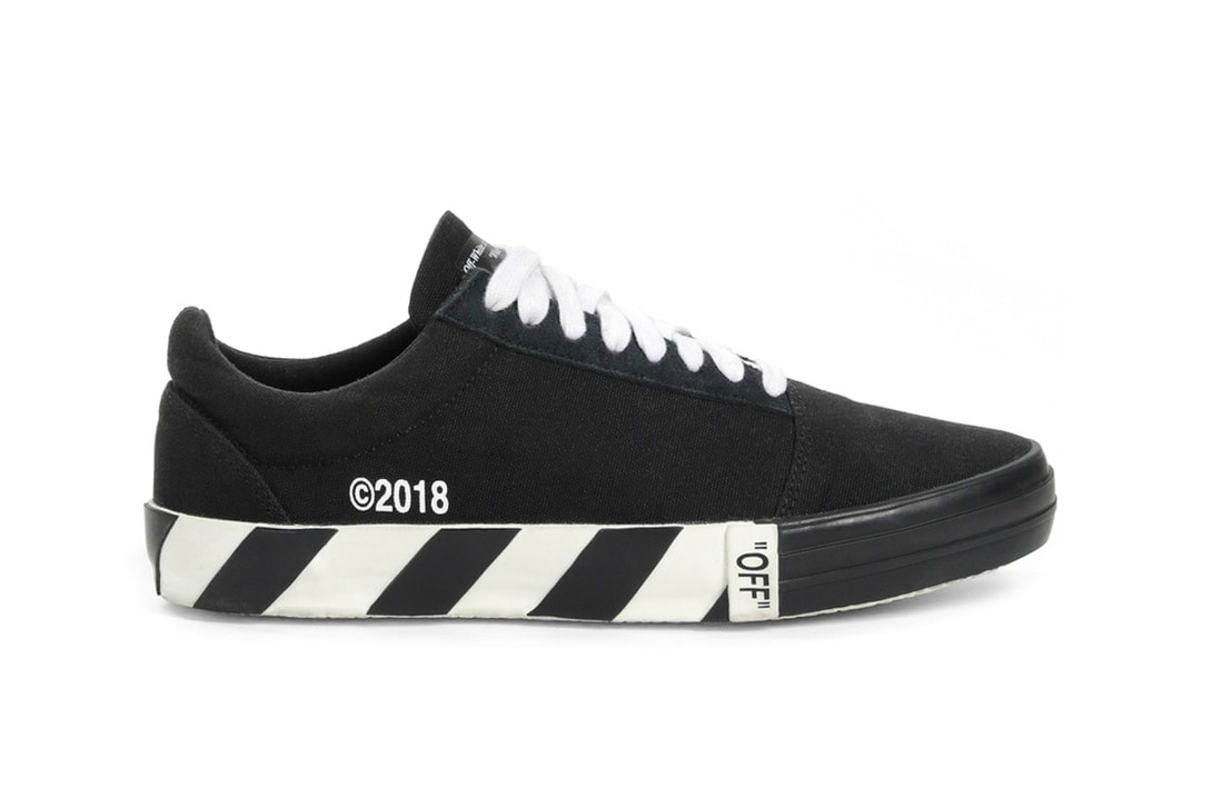 Off-White Fall Winter 2018 Vulc Low-Top Sneakers Black