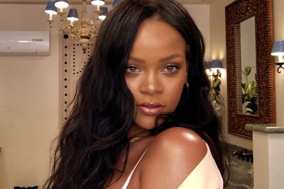 Rihanna Vogue Beauty Secrets Tutorial