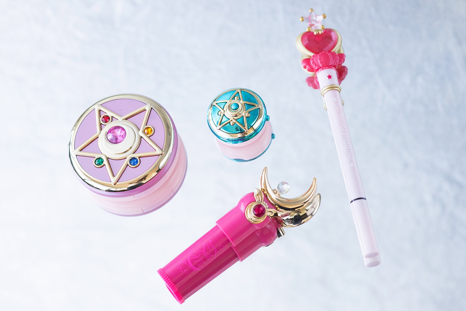 Sailor Moon Creer Beaute Makeup Beauty Face Compact Palette Lipstick Lip Balm Liquid Eyeliner