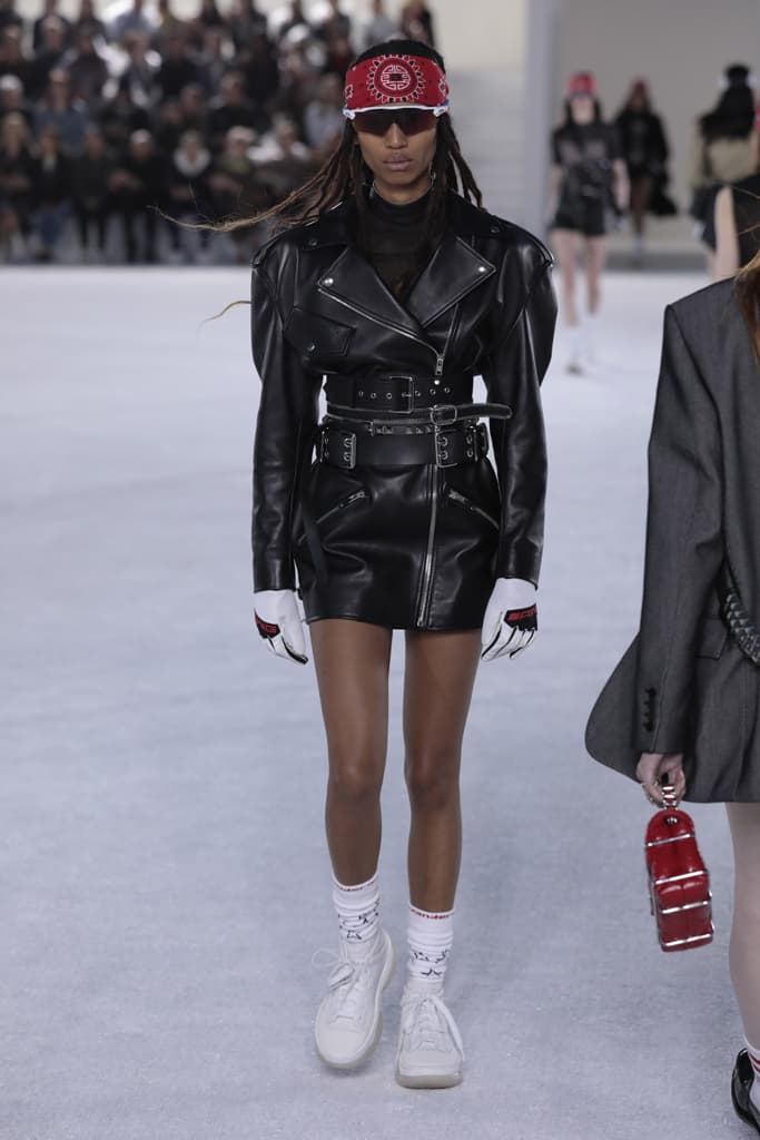 Alexander Wang Spring 2019 Runway Show America Inspired Immigrant Collection Streetwear Fashion