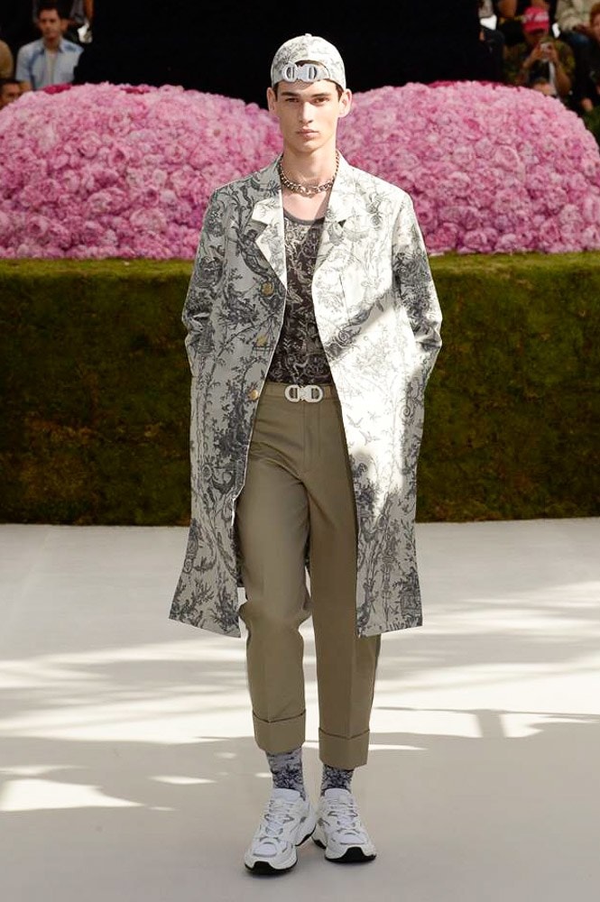 Dior Homme Spring Summer 2019 Runway Show Paris Fashion Week Men's Kim Jones Yoon Ahn Kaws Cap Coat Matthew Williams Alyx