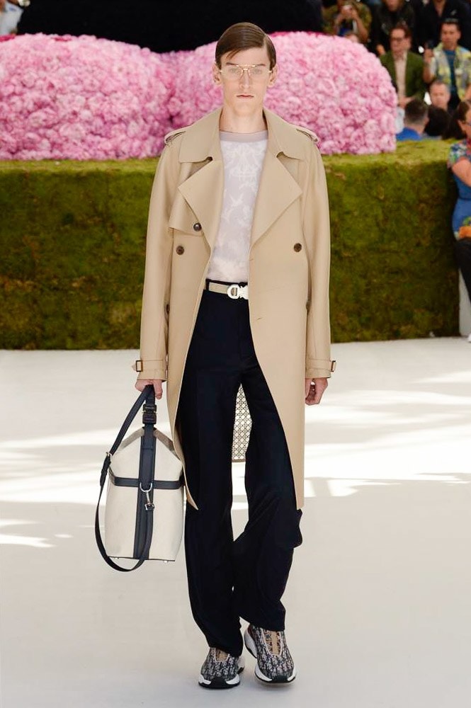 Dior Homme Spring Summer 2019 Runway Show Paris Fashion Week Men's Kim Jones Yoon Ahn Kaws Coat Bag