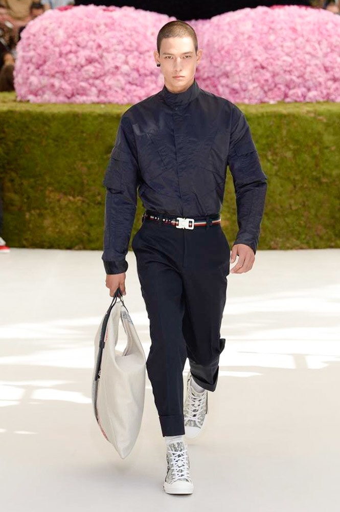 Dior Homme Spring Summer 2019 Runway Show Paris Fashion Week Men's Kim Jones Yoon Ahn Kaws Bag Suit Blue Matthew Williams Alyx