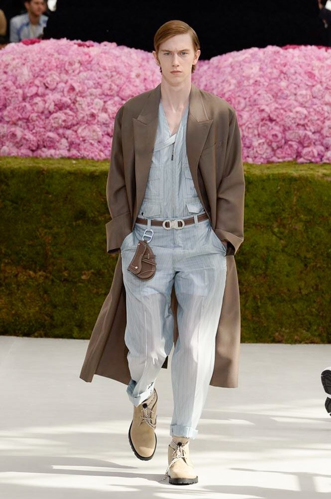 Dior Homme Spring Summer 2019 Runway Show Paris Fashion Week Men's Kim Jones Yoon Ahn Kaws Saddle Bag Pouch