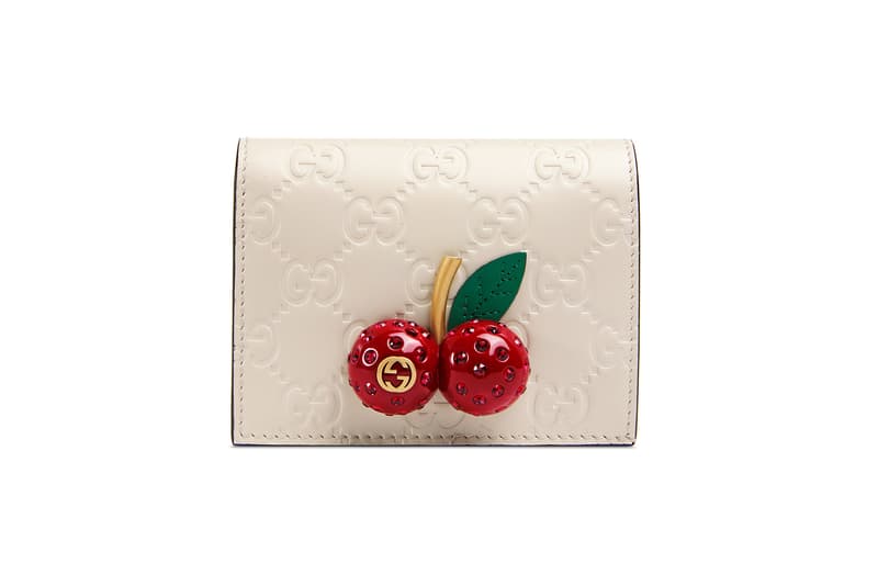 Gucci Signature card case with cherries