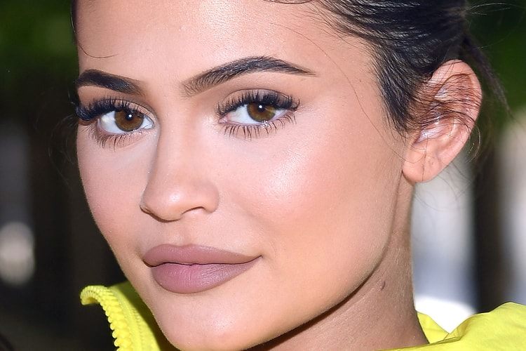How to Get Plump "Kylie Jenner" Lips Without Any Injections