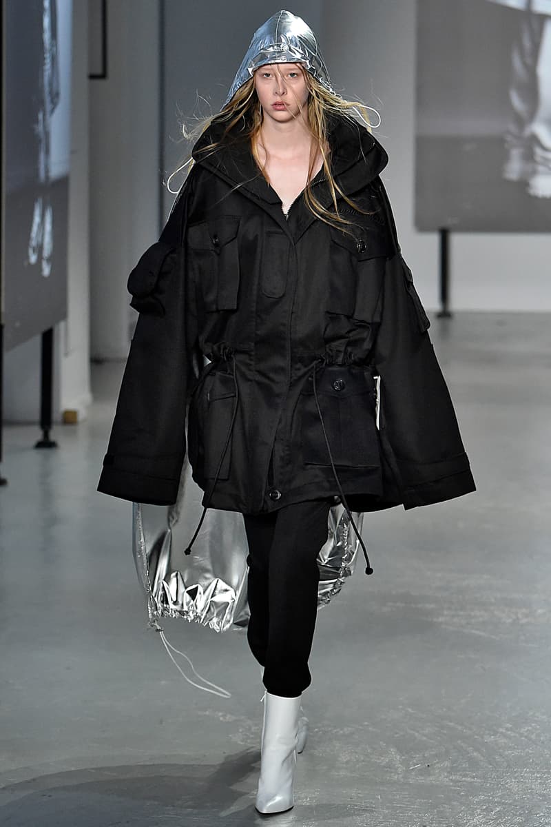 JUUN.J Spring/Summer 2019 Paris Fashion Week SS19 Alternative Silhouette Outerwear Tech wear