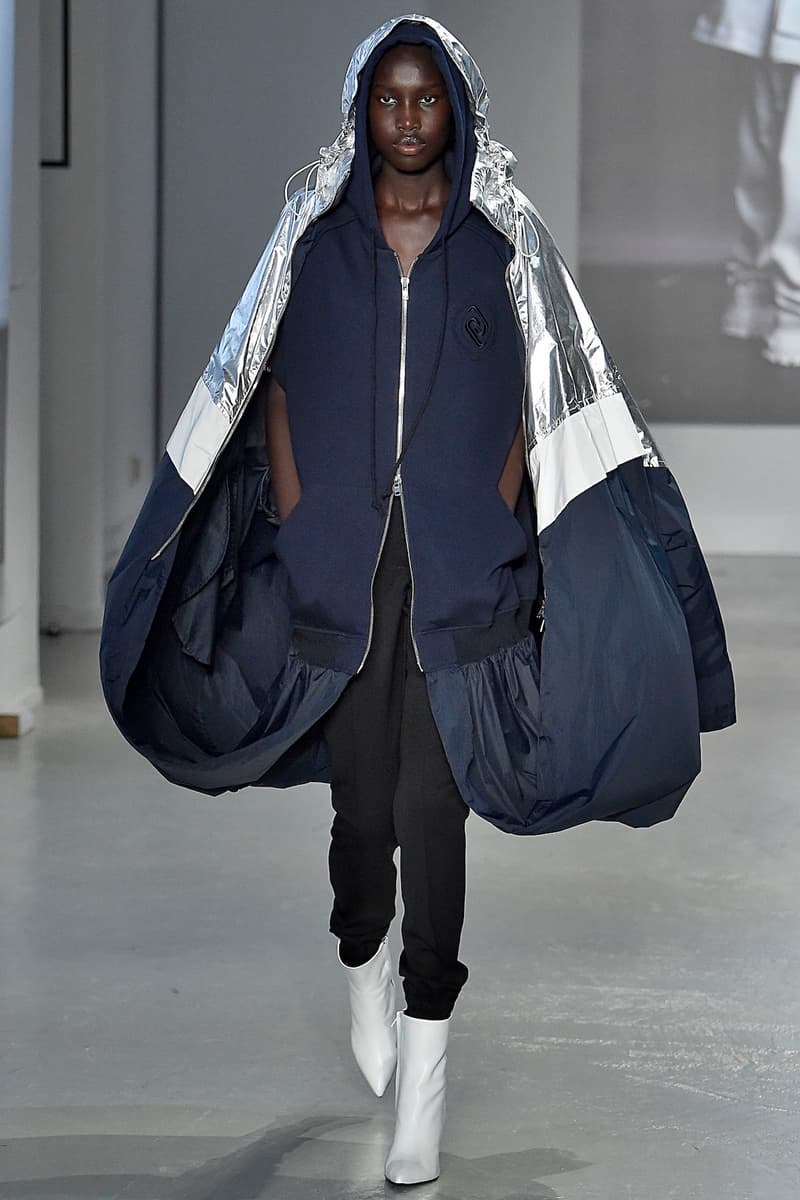 JUUN.J Spring/Summer 2019 Paris Fashion Week SS19 Alternative Silhouette Outerwear Tech wear