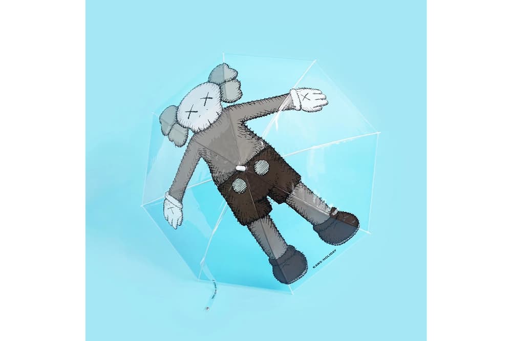 KAWS:HOLIDAY Seoul Seokchon Lake Korea Figurine Umbrella
