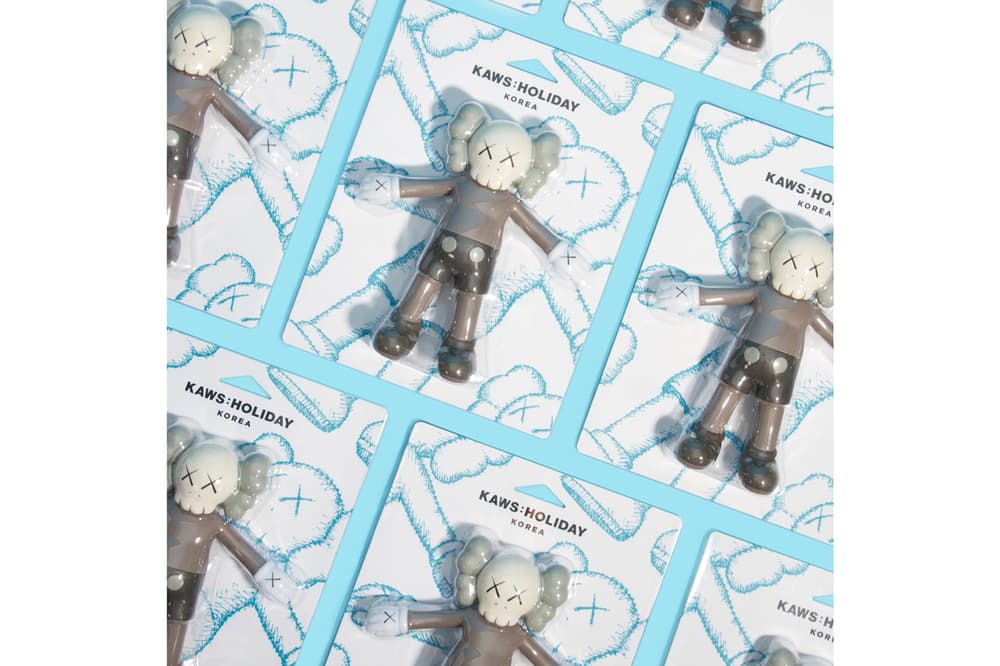 KAWS:HOLIDAY Seoul Seokchon Lake Korea Miniature Figurine