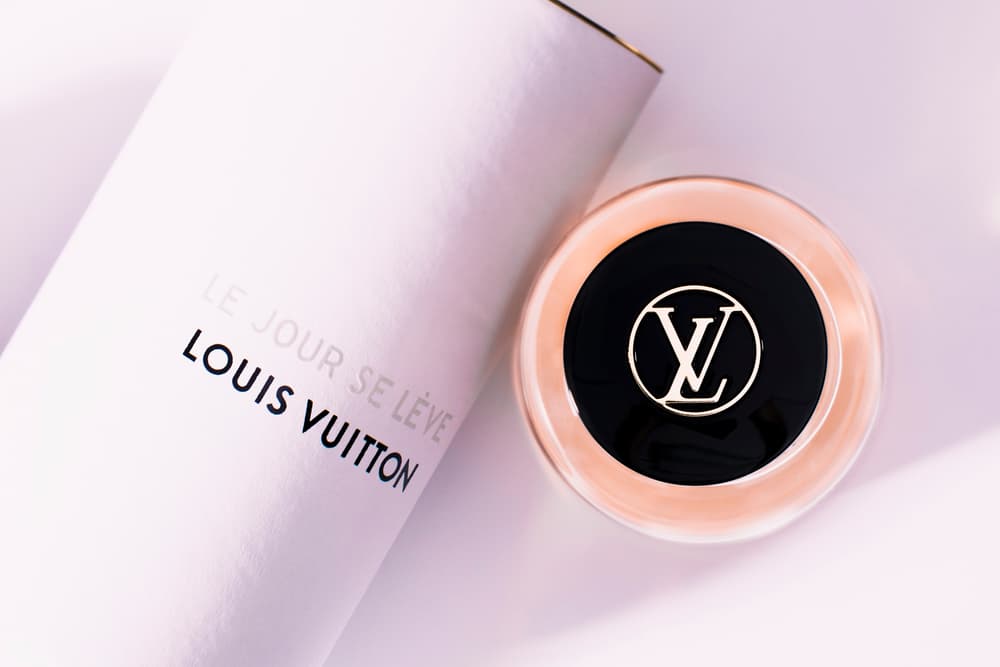 Reviewing Louis Vuitton Le Jour Se Lève Perfume | HYPEBAE