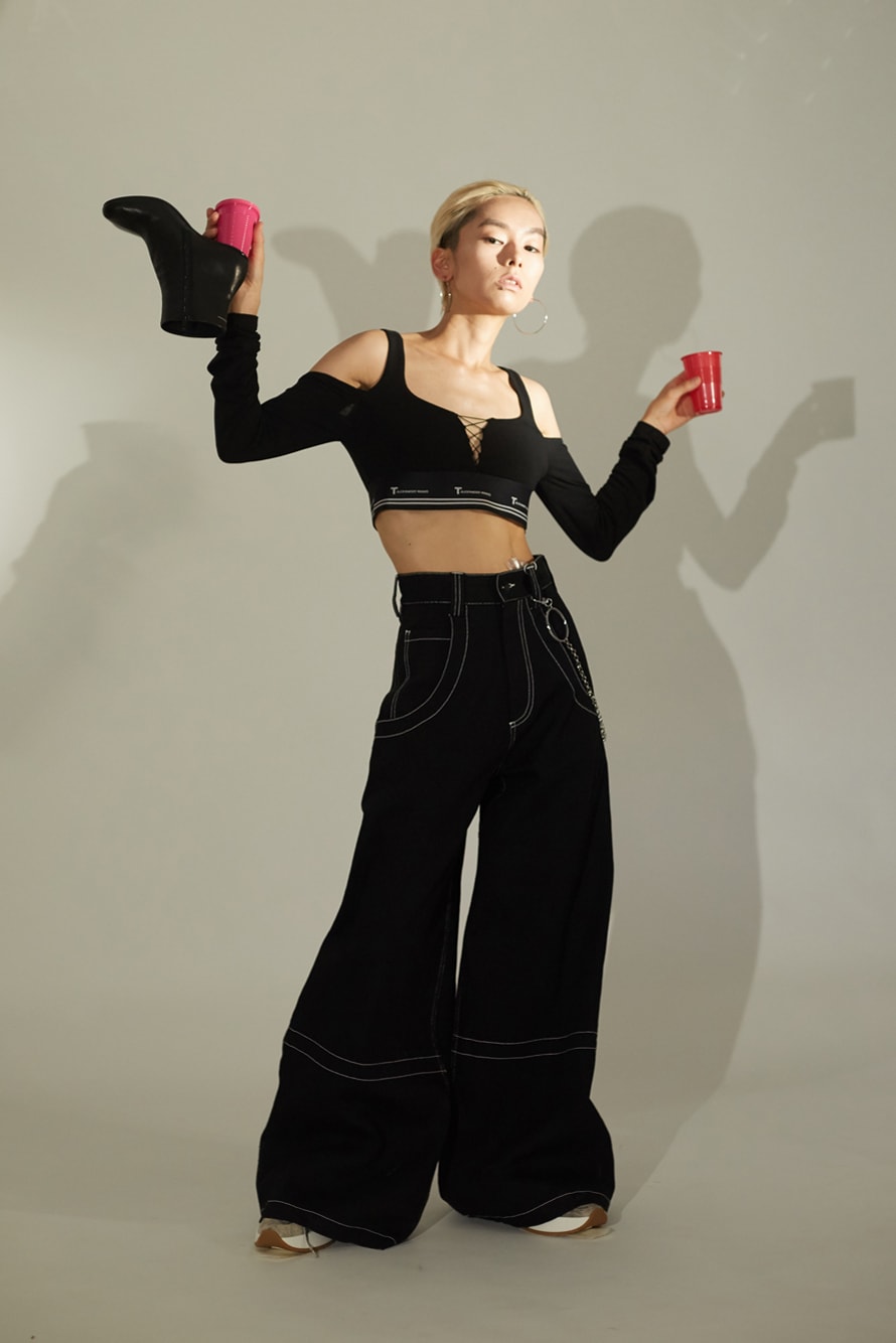 HBX HBXWM The New Classic Spring/Summer 2018 Editorial MM6 Maison Margiela Color-block Cup Heel Ankle Boots Pants 5 Pockets Alexander Wang Stretch Jersey Cold Shoulder L/s Cropped Top Black